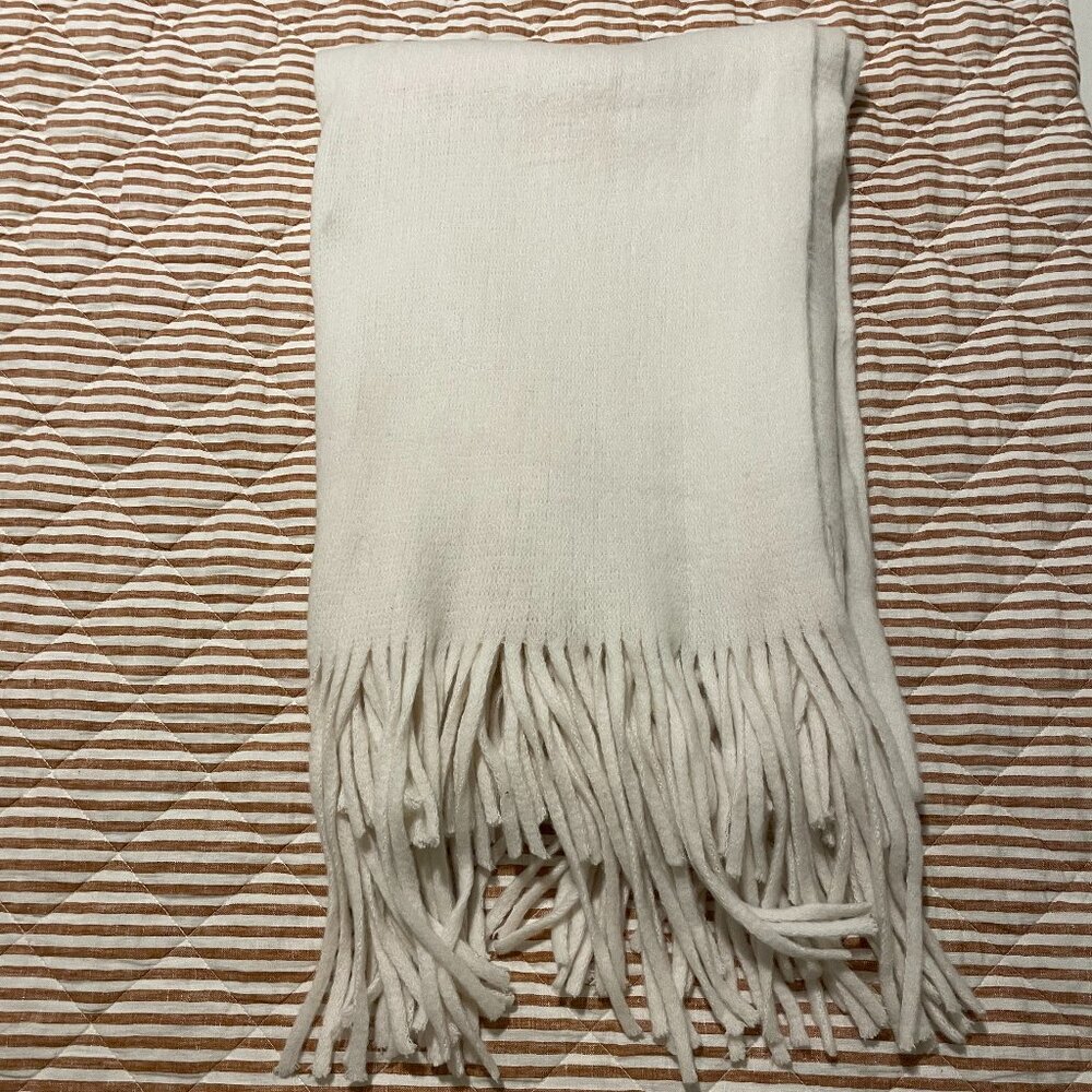 Anthropologie white scarf/wrap